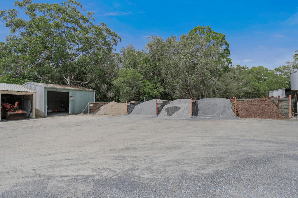 Possum Paradise home, landscaping, nursery supplies, soil, mulch, rocks, sand, bark, pebbles, fertilisers, insecticides, sleepers, potting mix, hervey bay